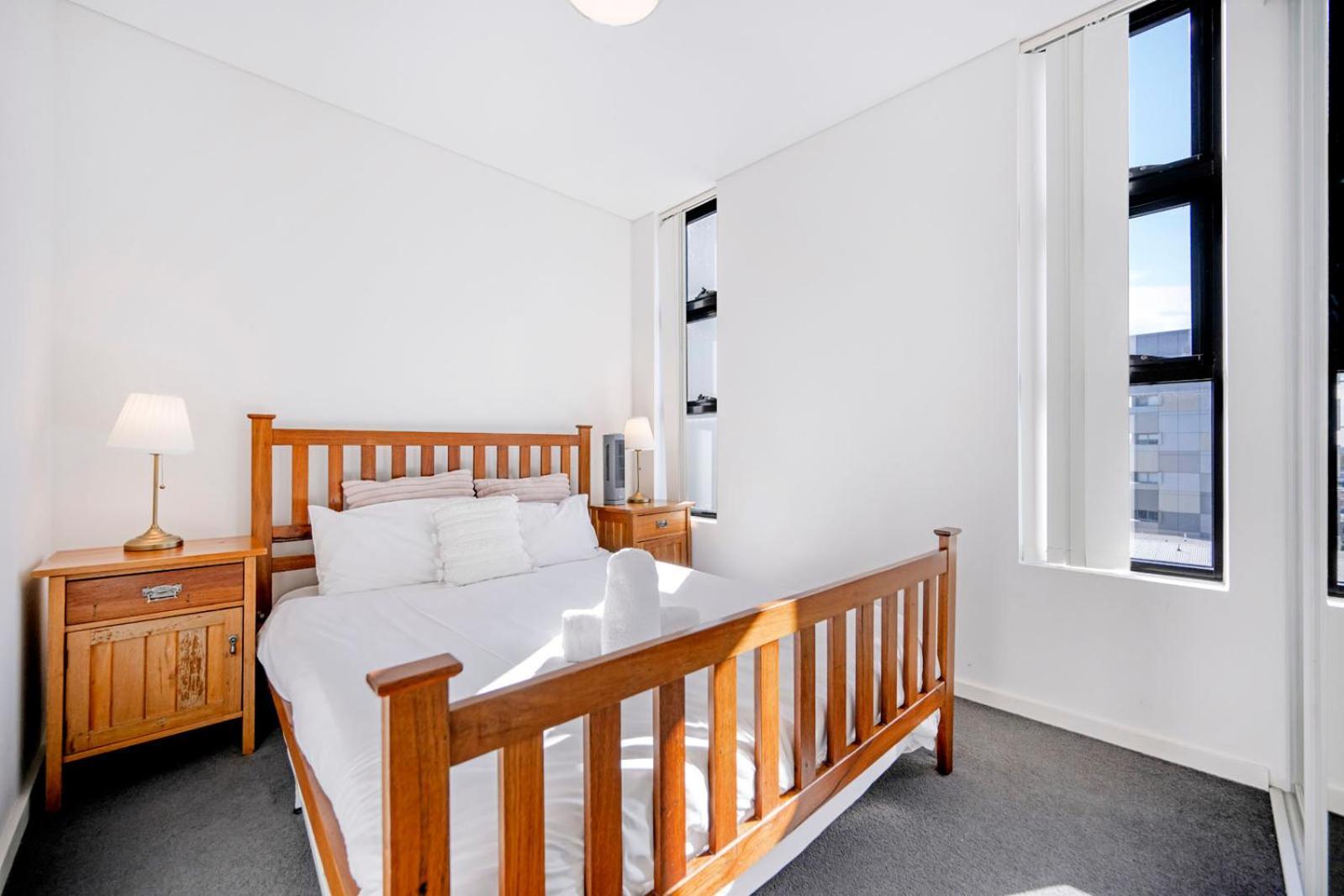 Homebush 3 Bedroom Close To Olympic Park Apartment
